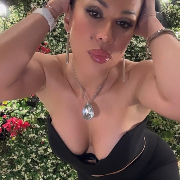 Meet your Posher, Bella - Picture 13 of 15